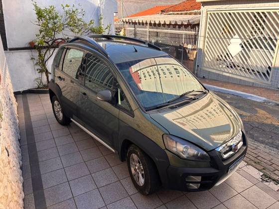 FIAT IDEA 1.8 MPI ADVENTURE 16V FLEX 4P MANUAL FIAT IDEA 1.8 MPI ADVENTURE 16V FLEX 4P MANUAL